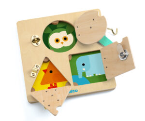 Djeco Lock BASIC: Doska so zámkami (prvá edukatívna hračka)