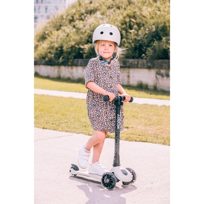 scoot-ride-detska-kolobezka-highwaykick-3-led-ash-96344