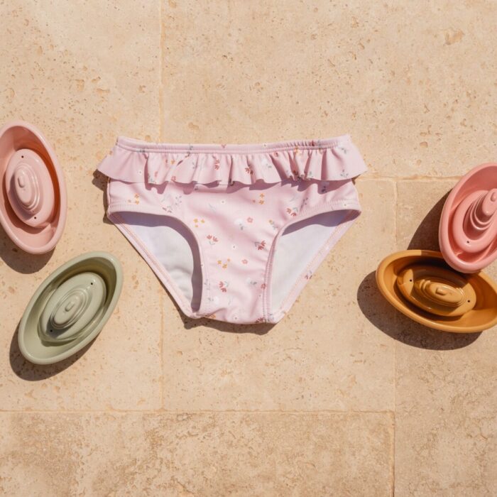 LD_plavky_ruffle flowers3